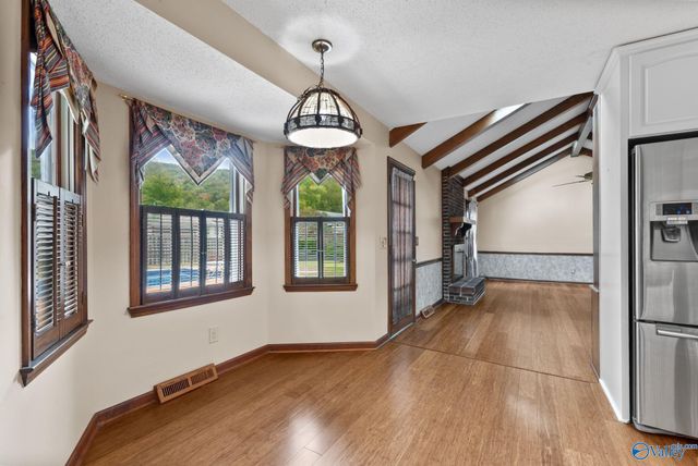 9411 SE Ojay Drive, Huntsville, AL 35803