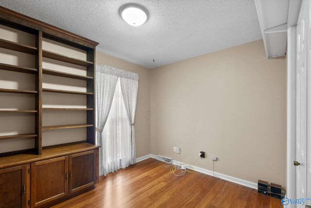 9411 SE Ojay Drive, Huntsville, AL 35803