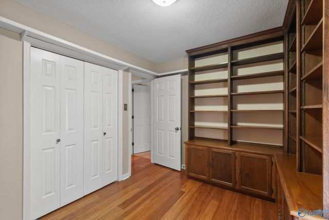 9411 SE Ojay Drive, Huntsville, AL 35803