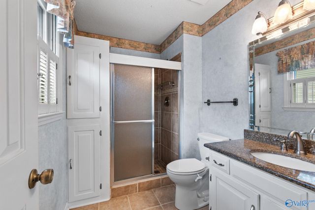 9411 SE Ojay Drive, Huntsville, AL 35803