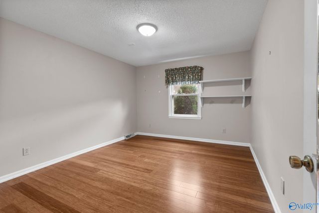 9411 SE Ojay Drive, Huntsville, AL 35803