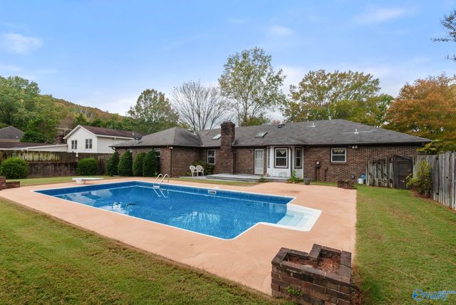 9411 SE Ojay Drive, Huntsville, AL 35803