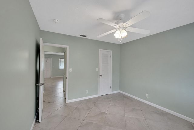1250 Miami Road 11, Fort Lauderdale, FL 33316
