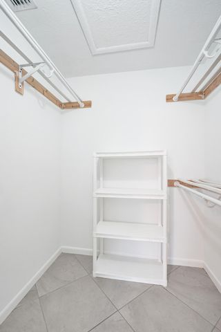 1250 Miami Road 11, Fort Lauderdale, FL 33316