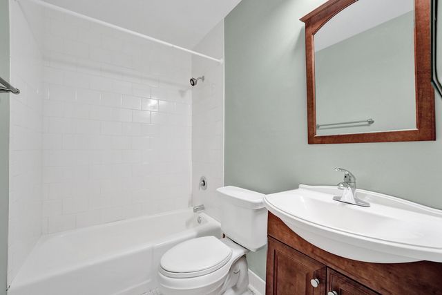 1250 Miami Road 11, Fort Lauderdale, FL 33316