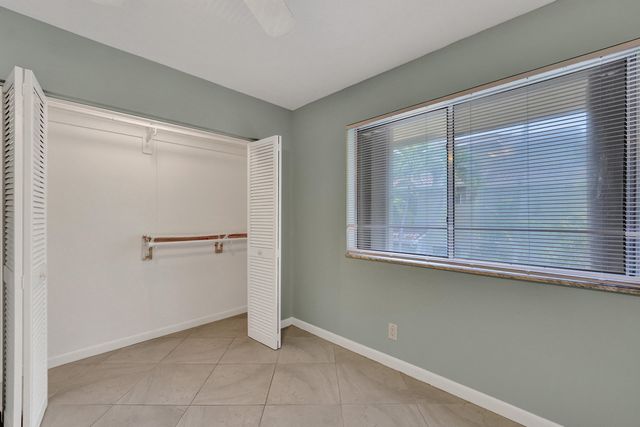 1250 Miami Road 11, Fort Lauderdale, FL 33316