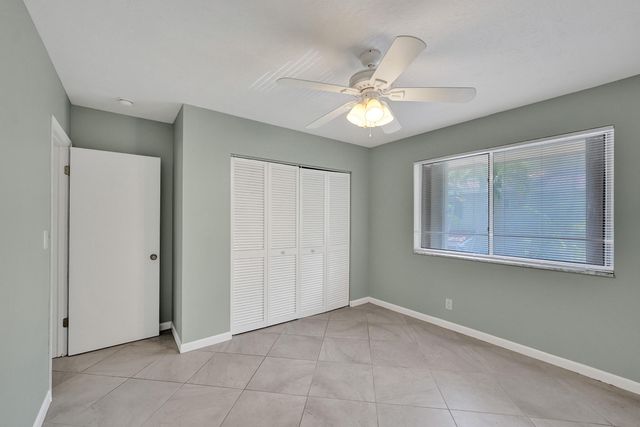 1250 Miami Road 11, Fort Lauderdale, FL 33316