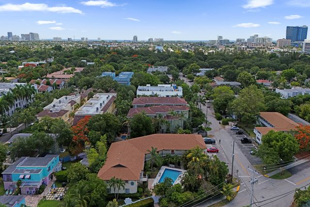 1250 Miami Road 11, Fort Lauderdale, FL 33316