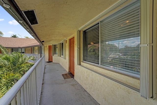 1250 Miami Road 11, Fort Lauderdale, FL 33316