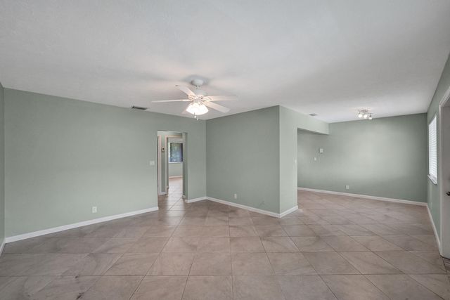 1250 Miami Road 11, Fort Lauderdale, FL 33316