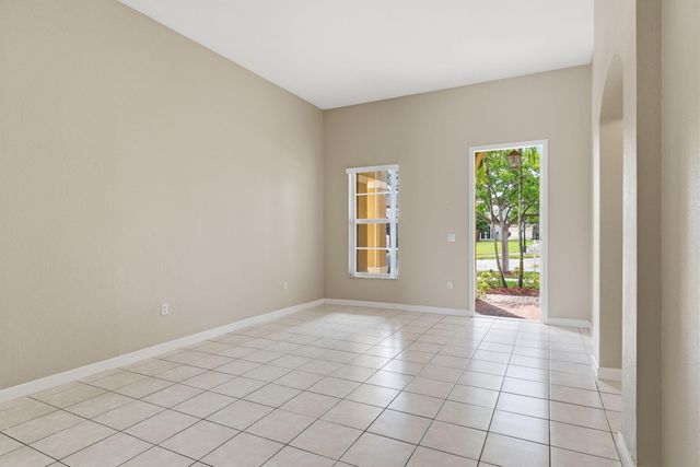 1412 NE 40th Avenue, Homestead, FL 33033