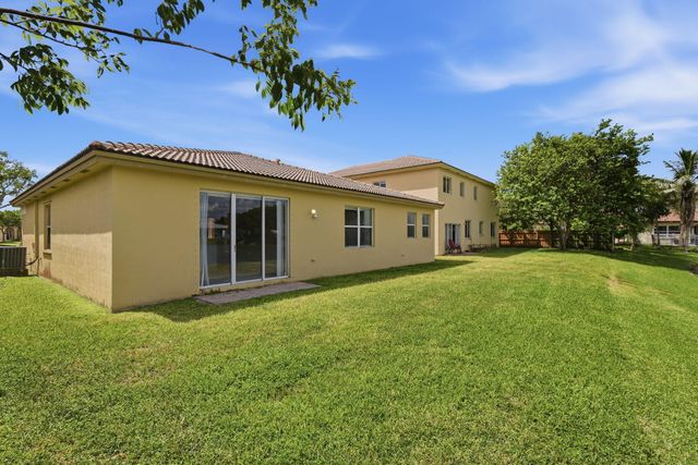 1412 NE 40th Avenue, Homestead, FL 33033