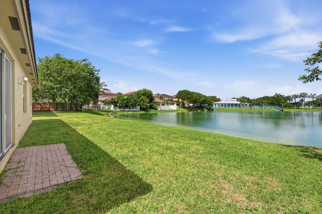 1412 NE 40th Avenue, Homestead, FL 33033