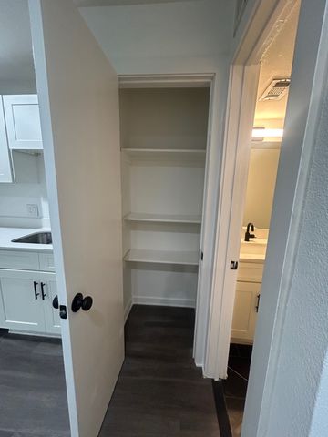 321 E 8th Street 108, Dallas, TX 75203