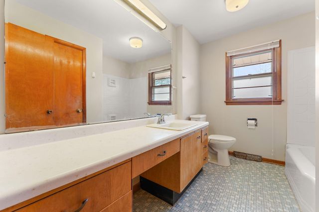 8626 Christopher Drive, St. John, IN 46373