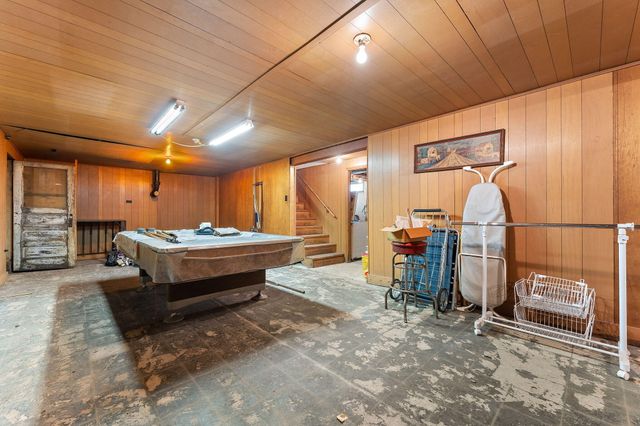 8626 Christopher Drive, St. John, IN 46373