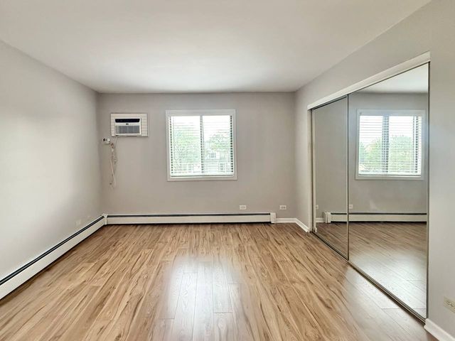 386 Echo Lane 3, Aurora, IL 60504