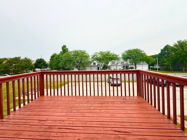 386 Echo Lane 3, Aurora, IL 60504