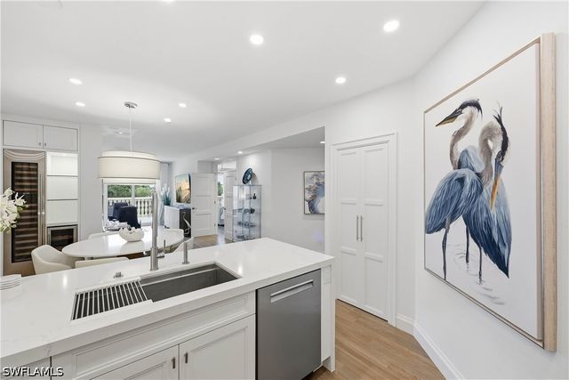 365 5th AVE S 306, Naples, FL 34102