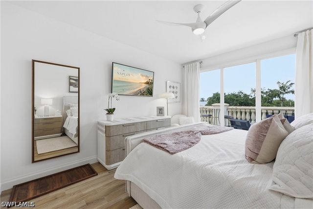 365 5th AVE S 306, Naples, FL 34102