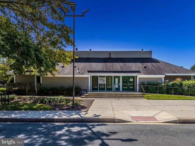 20105 WARINGWOOD WAY, Gaithersburg, MD 20886