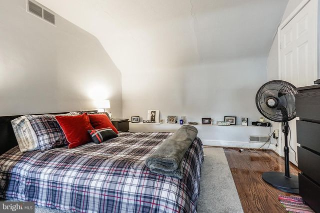 450 GERMANTOWN PIKE, Lafayette Hill, PA 19444