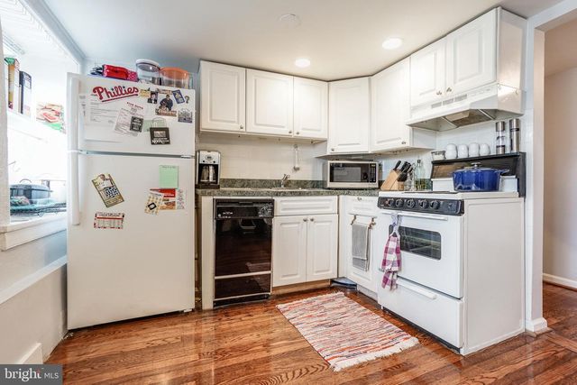 450 GERMANTOWN PIKE, Lafayette Hill, PA 19444