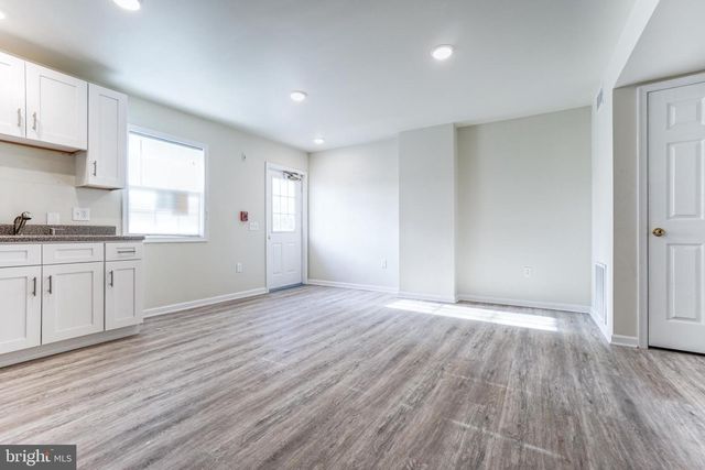 450 GERMANTOWN PIKE, Lafayette Hill, PA 19444