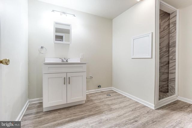 450 GERMANTOWN PIKE, Lafayette Hill, PA 19444