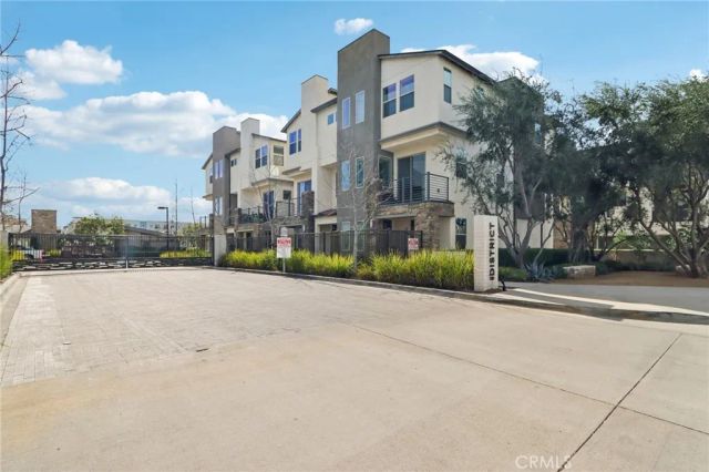 19531 W Cardigan Drive, Northridge, CA 91324