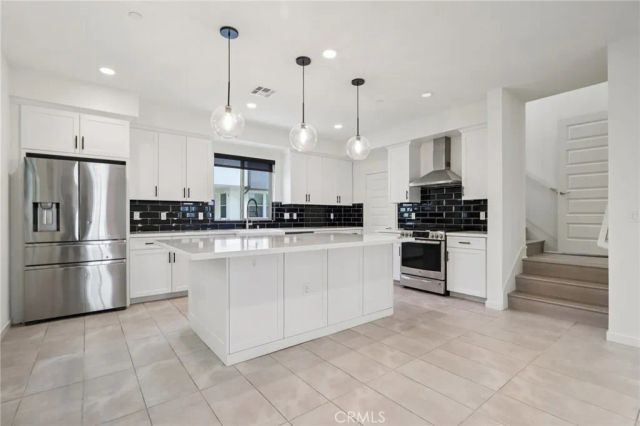 19531 W Cardigan Drive, Northridge, CA 91324