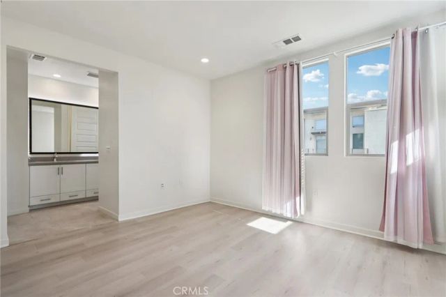 19531 W Cardigan Drive, Northridge, CA 91324