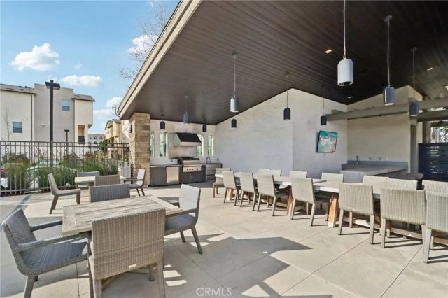 19531 W Cardigan Drive, Northridge, CA 91324