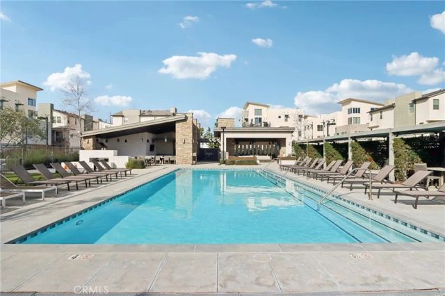 19531 W Cardigan Drive, Northridge, CA 91324