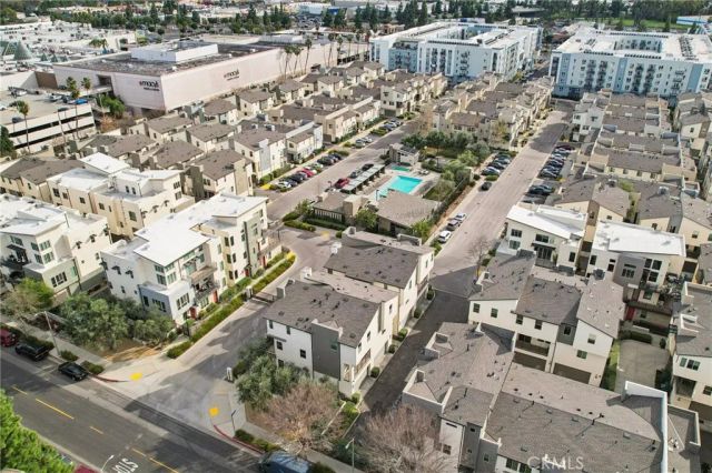 19531 W Cardigan Drive, Northridge, CA 91324