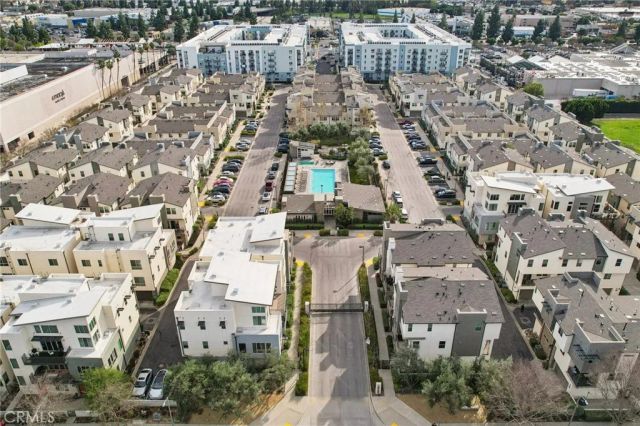 19531 W Cardigan Drive, Northridge, CA 91324