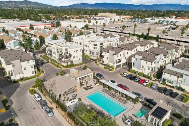 19531 W Cardigan Drive, Northridge, CA 91324