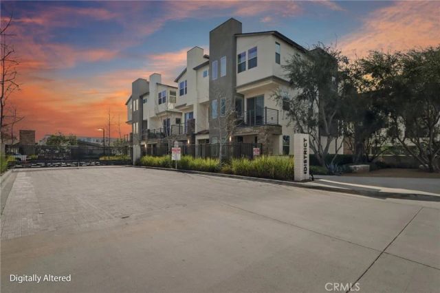 19531 W Cardigan Drive, Northridge, CA 91324