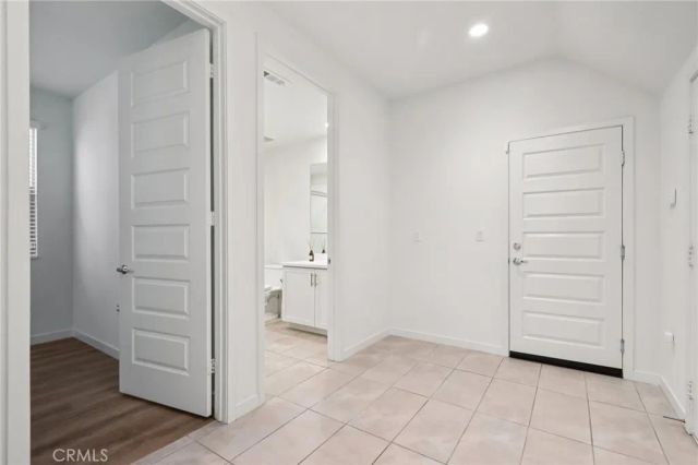 19531 W Cardigan Drive, Northridge, CA 91324