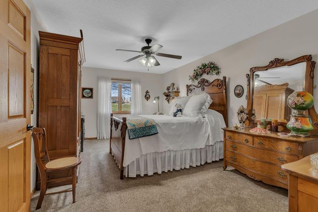 1600 Lower Trentwood Circle NE, Willmar, MN 56201
