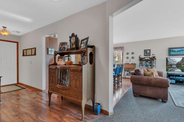 1600 Lower Trentwood Circle NE, Willmar, MN 56201