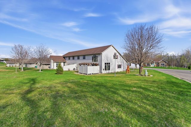 1600 Lower Trentwood Circle NE, Willmar, MN 56201