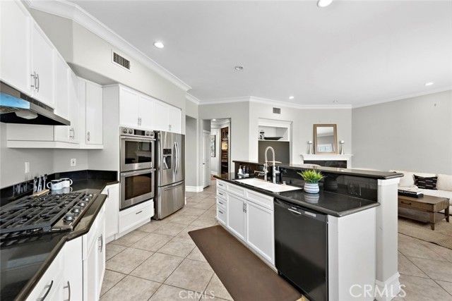 23729 Castlerock, Mission Viejo, CA 92692