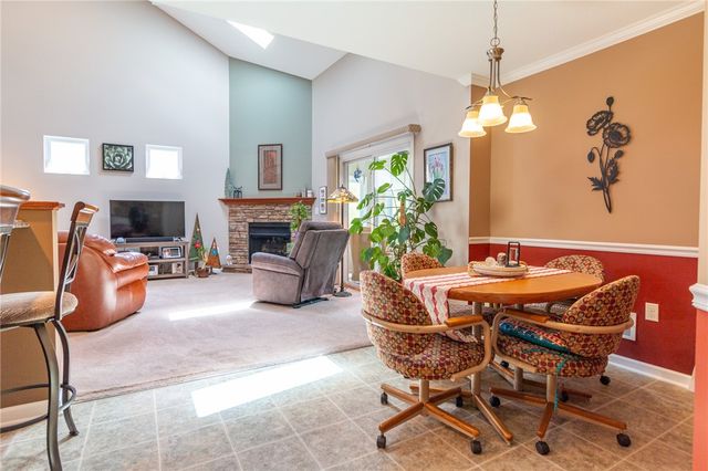 425 Chestnut Lane, Allegheny Twp, PA 15613