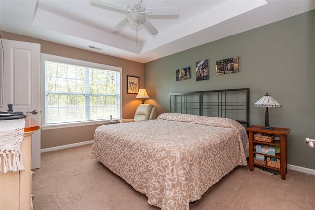 425 Chestnut Lane, Allegheny Twp, PA 15613