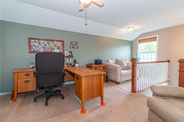 425 Chestnut Lane, Allegheny Twp, PA 15613