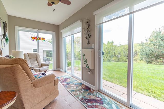 425 Chestnut Lane, Allegheny Twp, PA 15613