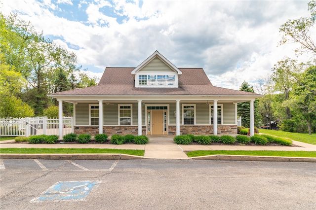 425 Chestnut Lane, Allegheny Twp, PA 15613