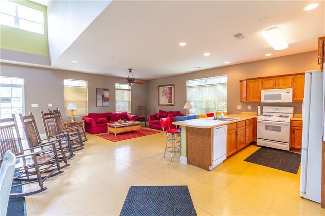 425 Chestnut Lane, Allegheny Twp, PA 15613