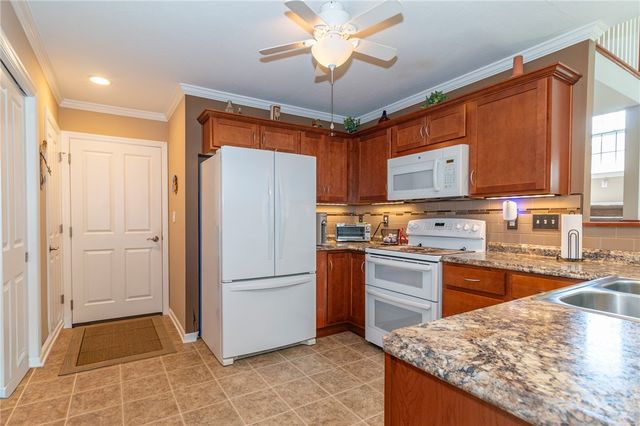 425 Chestnut Lane, Allegheny Twp, PA 15613